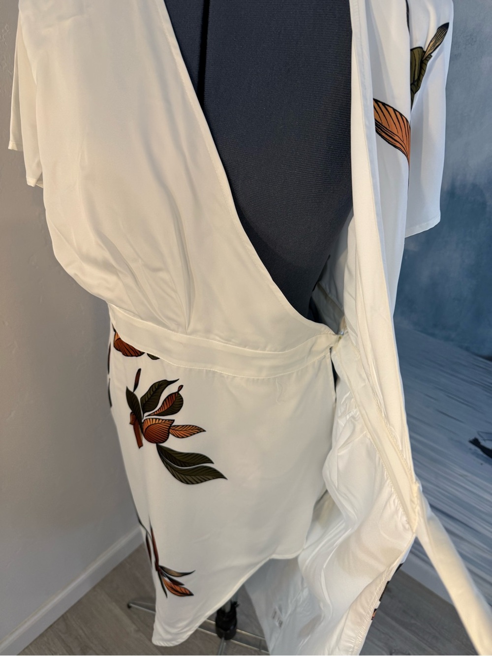 White Floral Wrap Midi Dress with Leaf Print #251 - Picture 6 of 14